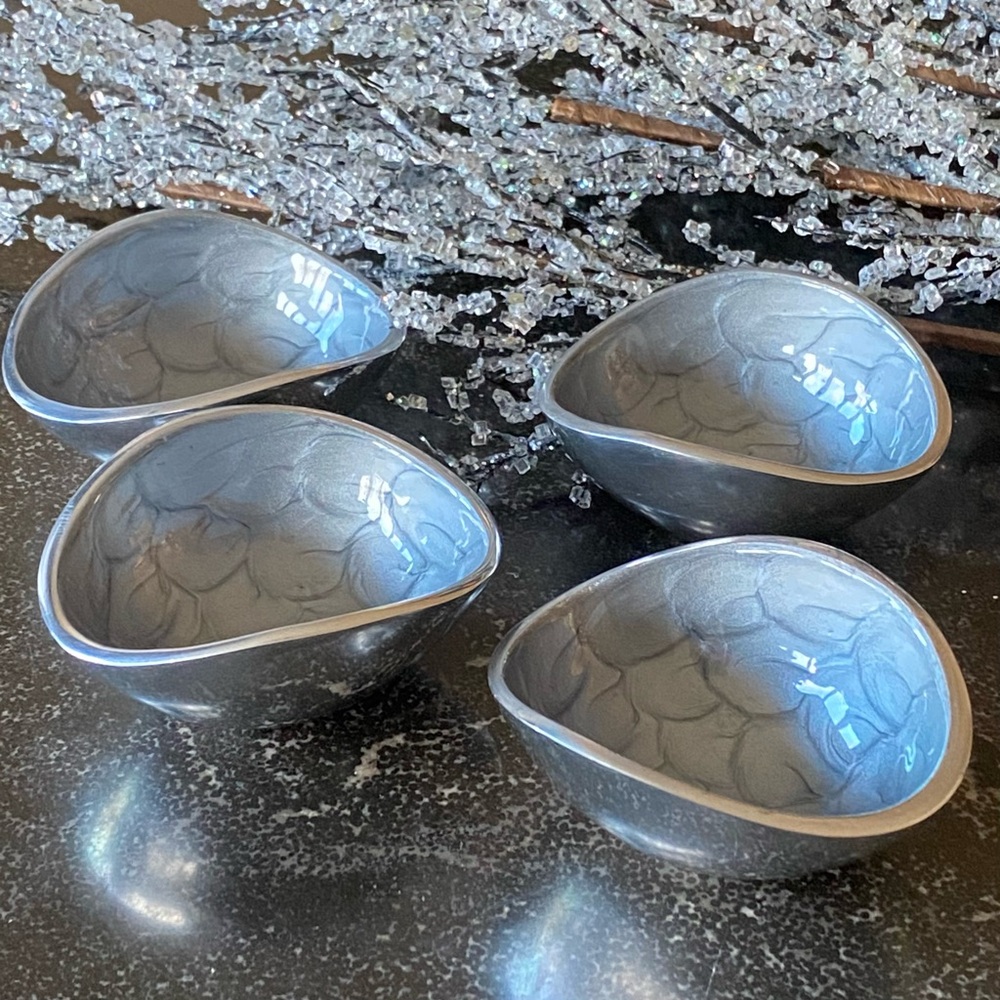 🩶HOST PICK🩶 Set/4 Small Enameled Cast Aluminum Bowls